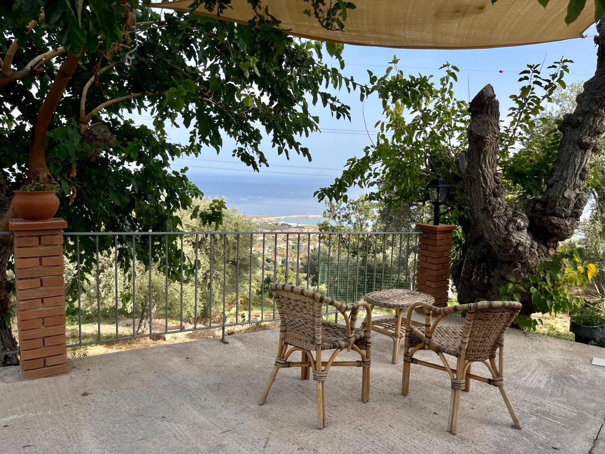 Serre Alloggio per agriturismo *